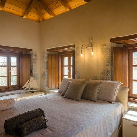 Villa Panthemis à Leonídion Extérieur photo