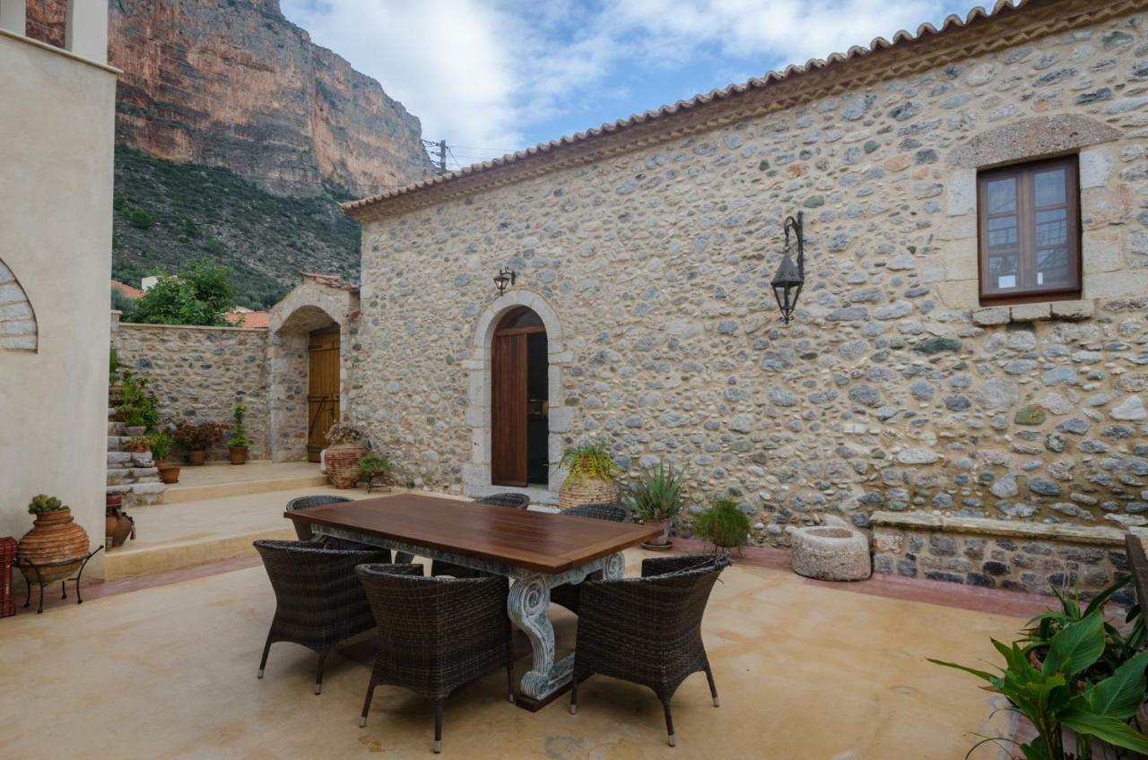 Villa Panthemis à Leonídion Extérieur photo